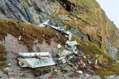 Nepal Plane Crash: नेपाळ विमान अपघातात मुंबईतील त्रिपाठी कुटुंबाचा अंत, पालकांसह दोन मुलांचा मृत्यू झाल्याने कुटुंबात संताप